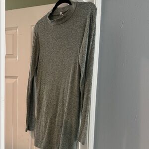 Hello MIZ Women's Gray Cowl Neck Sweater